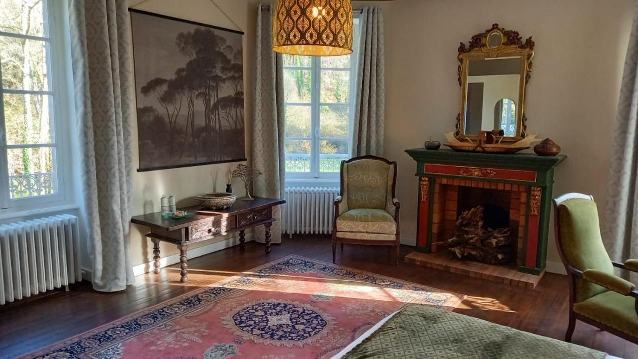 La Lande Hotel Pleyber-Christ Bagian luar foto