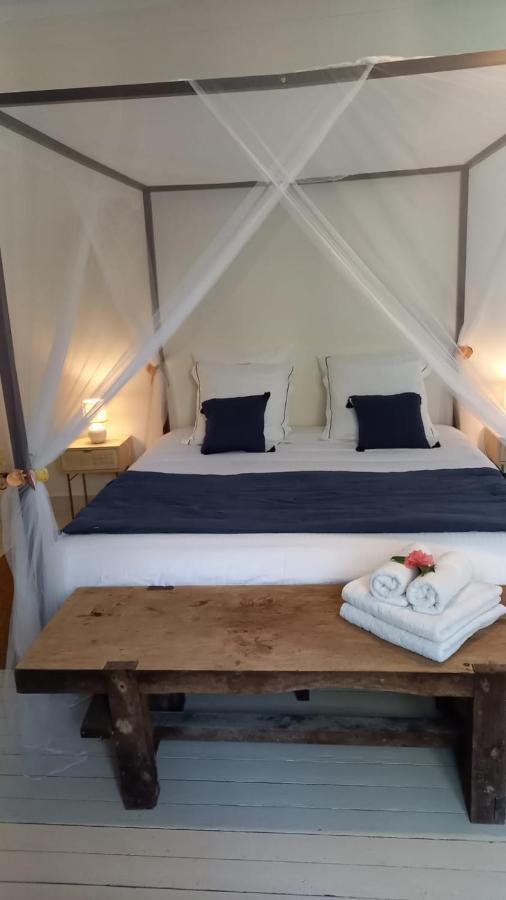 La Lande Hotel Pleyber-Christ Bagian luar foto